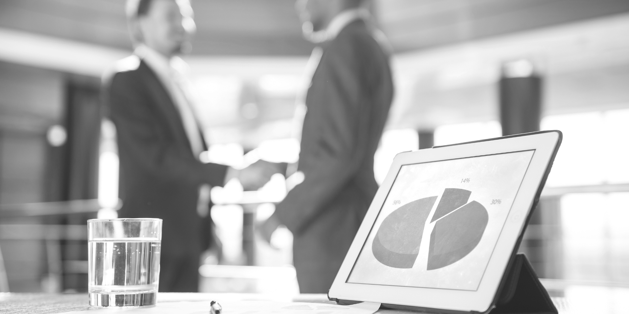 handshake49 (2000 × 1000 px) -1